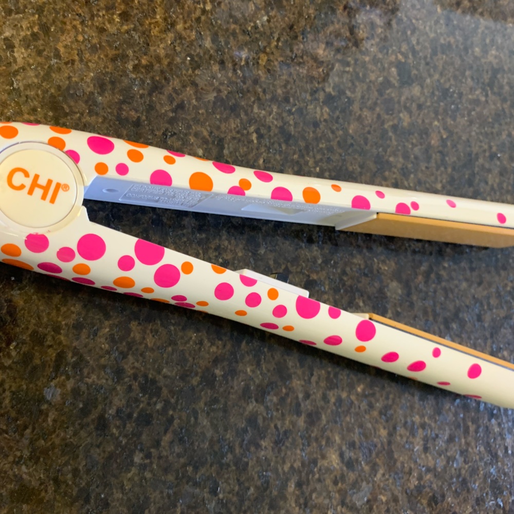Chi 1 in Flat Iron
